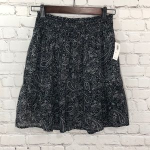 Old Navy NWT Black Skirt